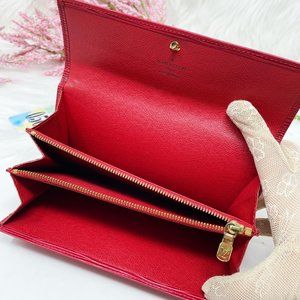 056 Louis Vuitton Epi Leather Red Wallet CA0939